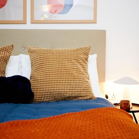 Luxury New Built Split-Level Flat With Rooftop Gardens Access Manchester Buitenkant foto